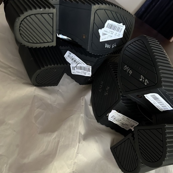 Gianni Bini Ryker Lug Sole Platform Booties. - Picture 9 of 10